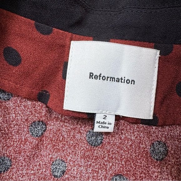 Reformation Galene Dress Mini Short Pearl Heart Sleeve Fig Jam Dot 2 - Picture 3 of 12